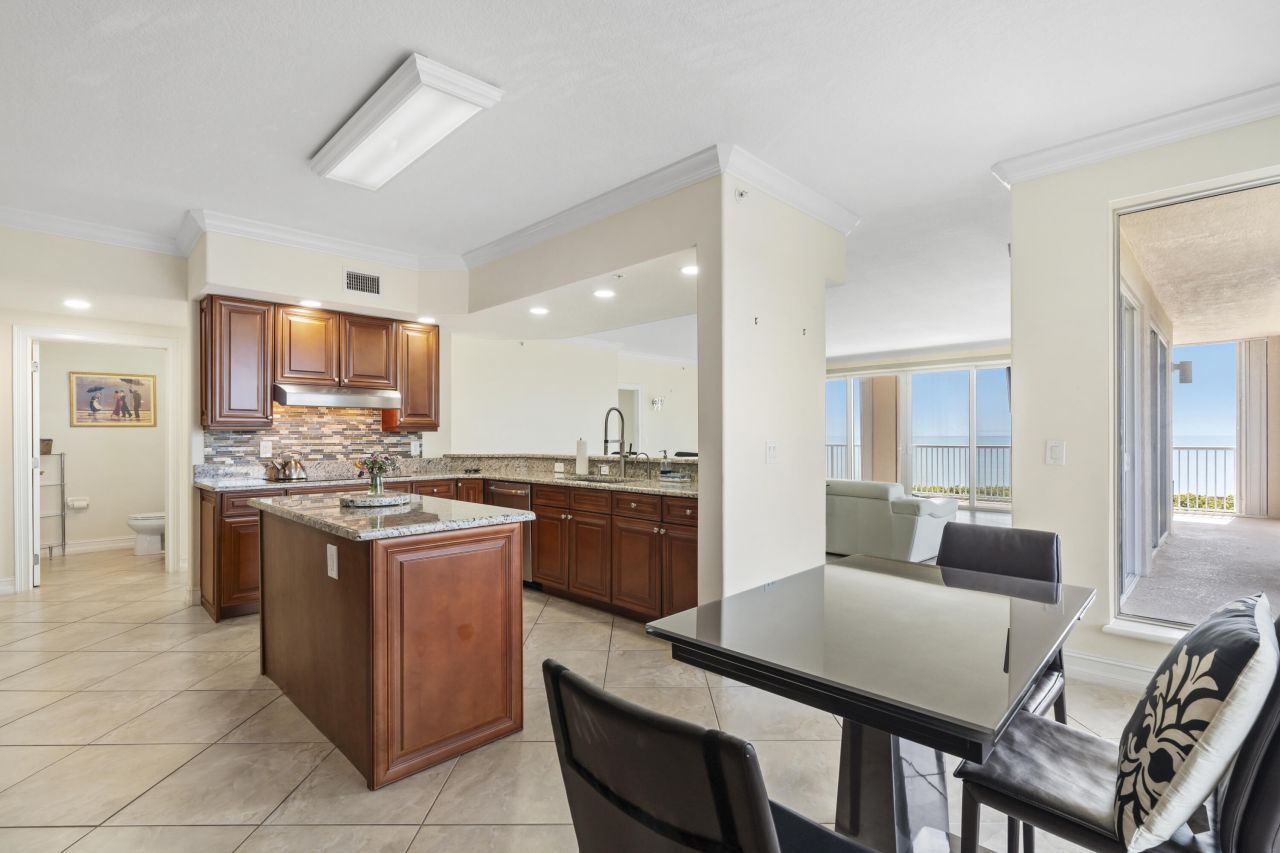 4180 N Highway A1a, Unit 305b, Hutchinson Island, FL 34949 Photo
