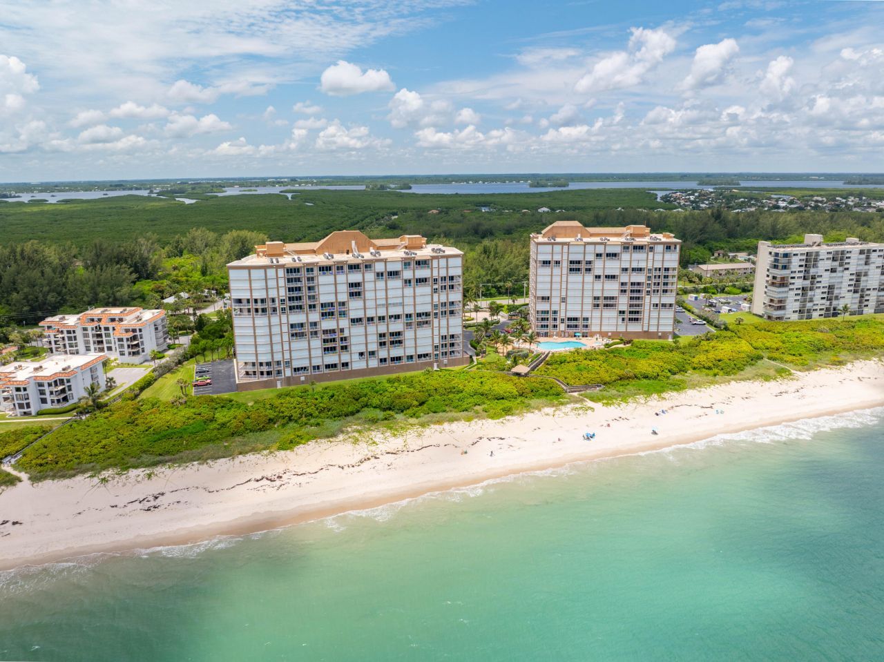 4180 N Highway A1a, Unit 305b, Hutchinson Island, FL 34949 Photo