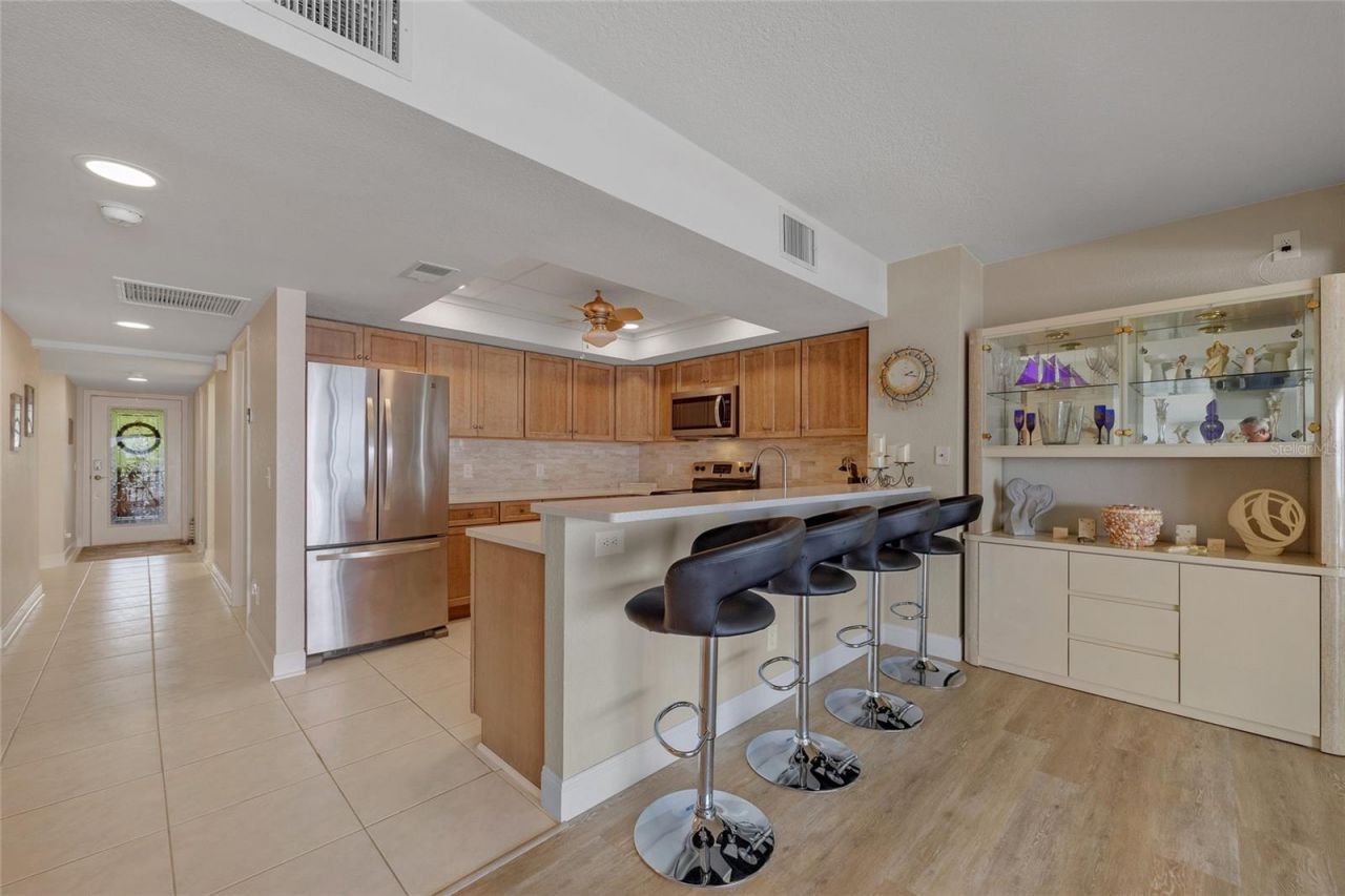 1601 Park Beach Circle, Unit 114, Punta Gorda, FL 33950 Photo