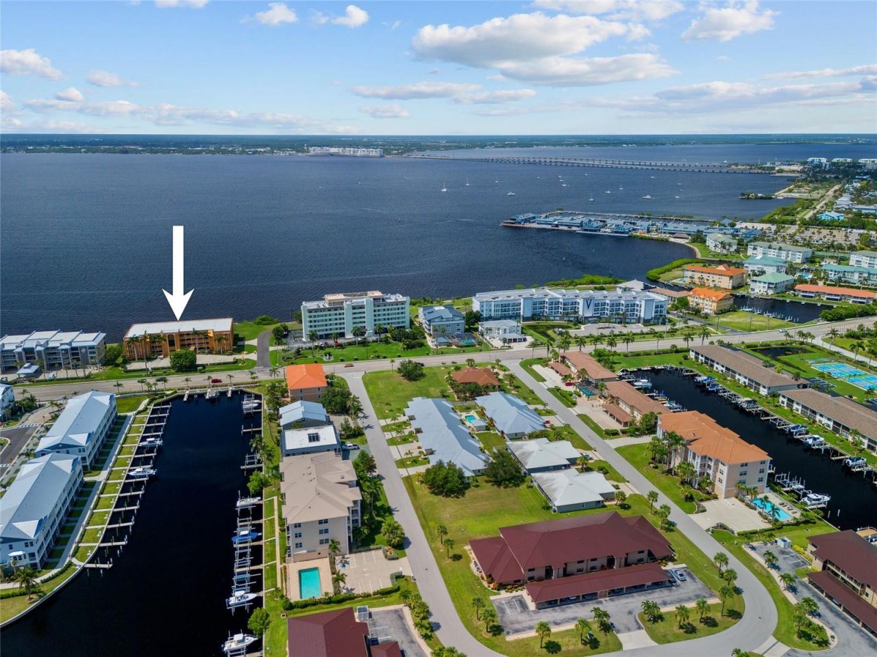 1601 Park Beach Circle, Unit 114, Punta Gorda, FL 33950 Photo