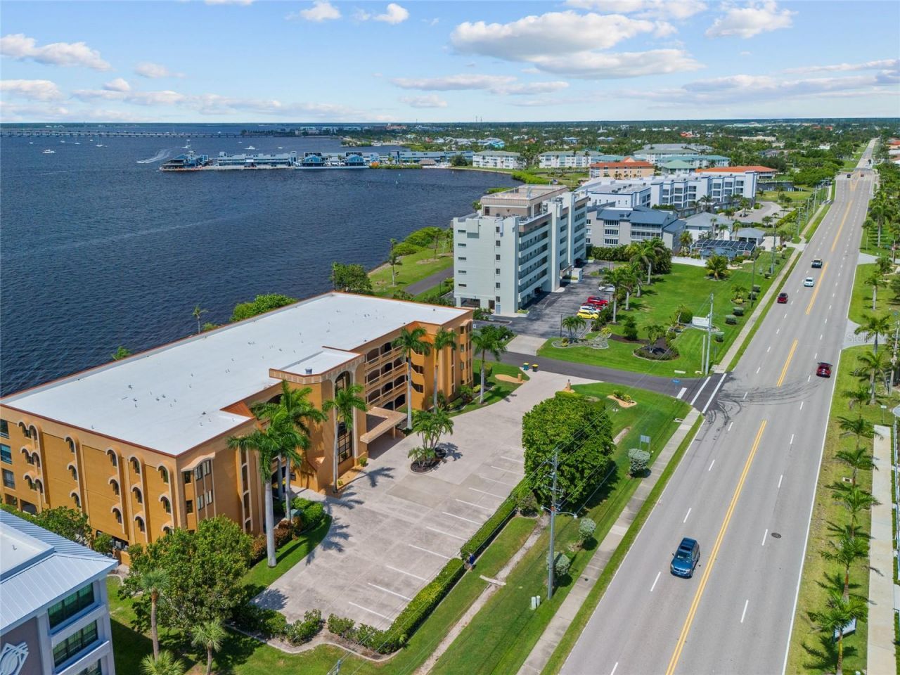 1601 Park Beach Circle, Unit 114, Punta Gorda, FL 33950 Photo