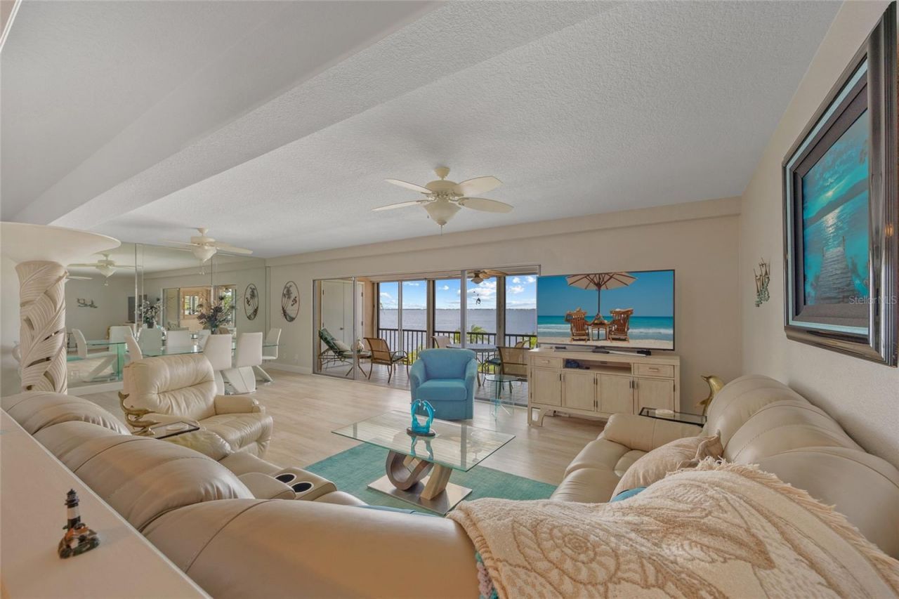 1601 Park Beach Circle, Unit 114, Punta Gorda, FL 33950 Photo