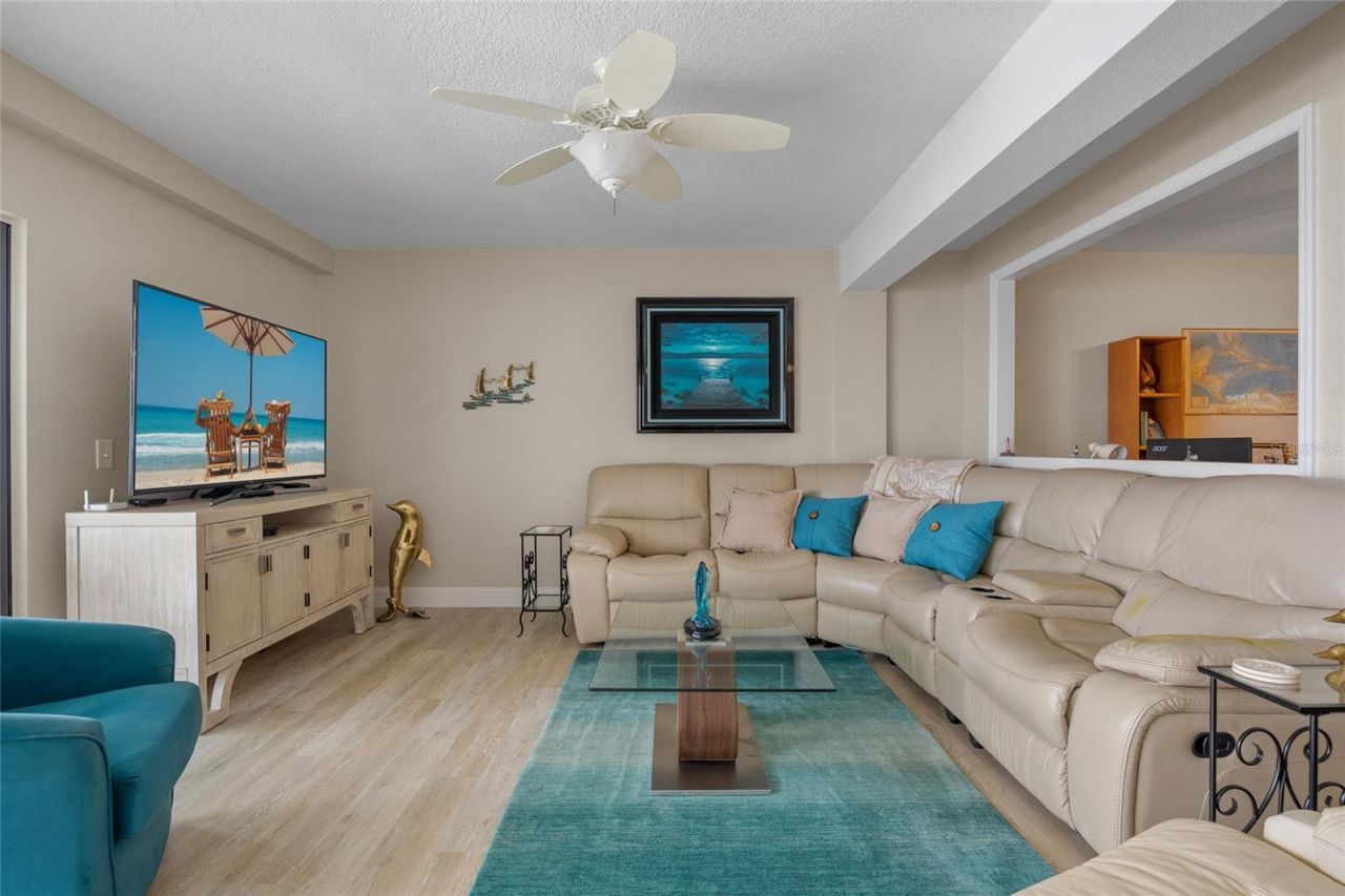 1601 Park Beach Circle, Unit 114, Punta Gorda, FL 33950 Photo