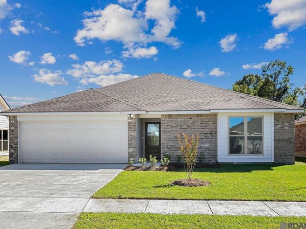 1316 West Amber Street, Gonzales, LA 70737