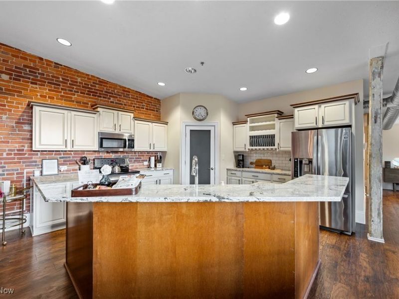 144 W Liberty Street, Wooster, OH 44691 Photo 32