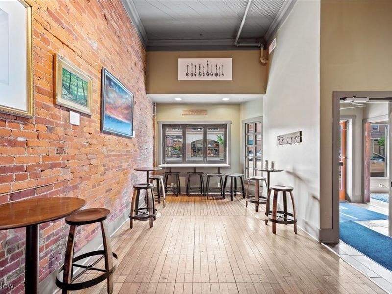 144 W Liberty Street, Wooster, OH 44691 Photo 6