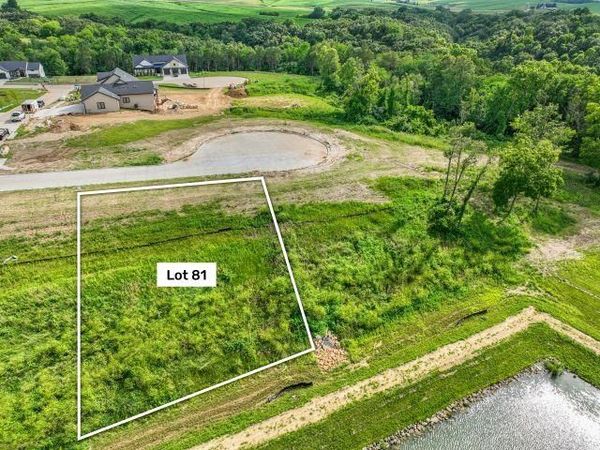 Lot 81 Waterbridge Lane, Dubuque, IA 52003