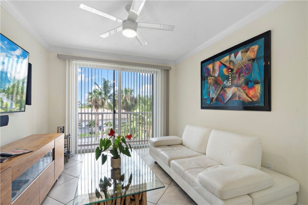 4180 N A1a Highway, Unit 305B, Hutchinson Island, FL 34949 Photo