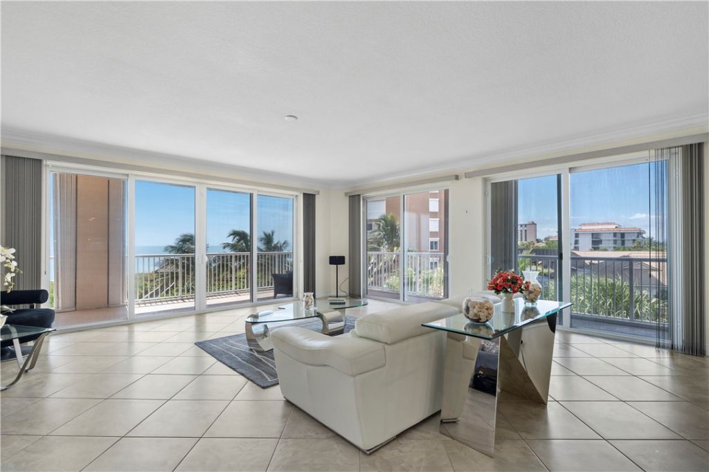 4180 N A1a Highway, Unit 305B, Hutchinson Island, FL 34949 Photo