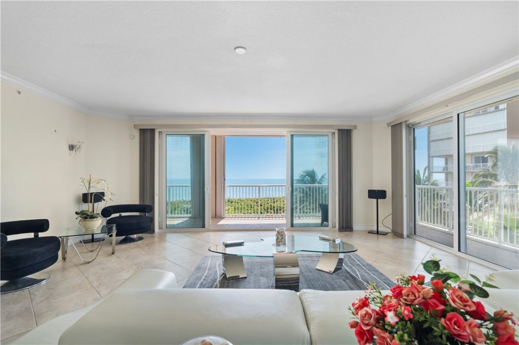 4180 N A1a Highway, Unit 305B, Hutchinson Island, FL 34949 Photo