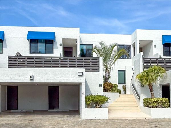 724 BAYPORT WAY, Unit 724, LONGBOAT KEY, FL 34228