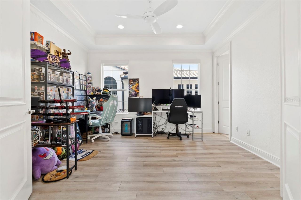 6123 Yeats Manor Drive, Tampa, FL 33616 Photo