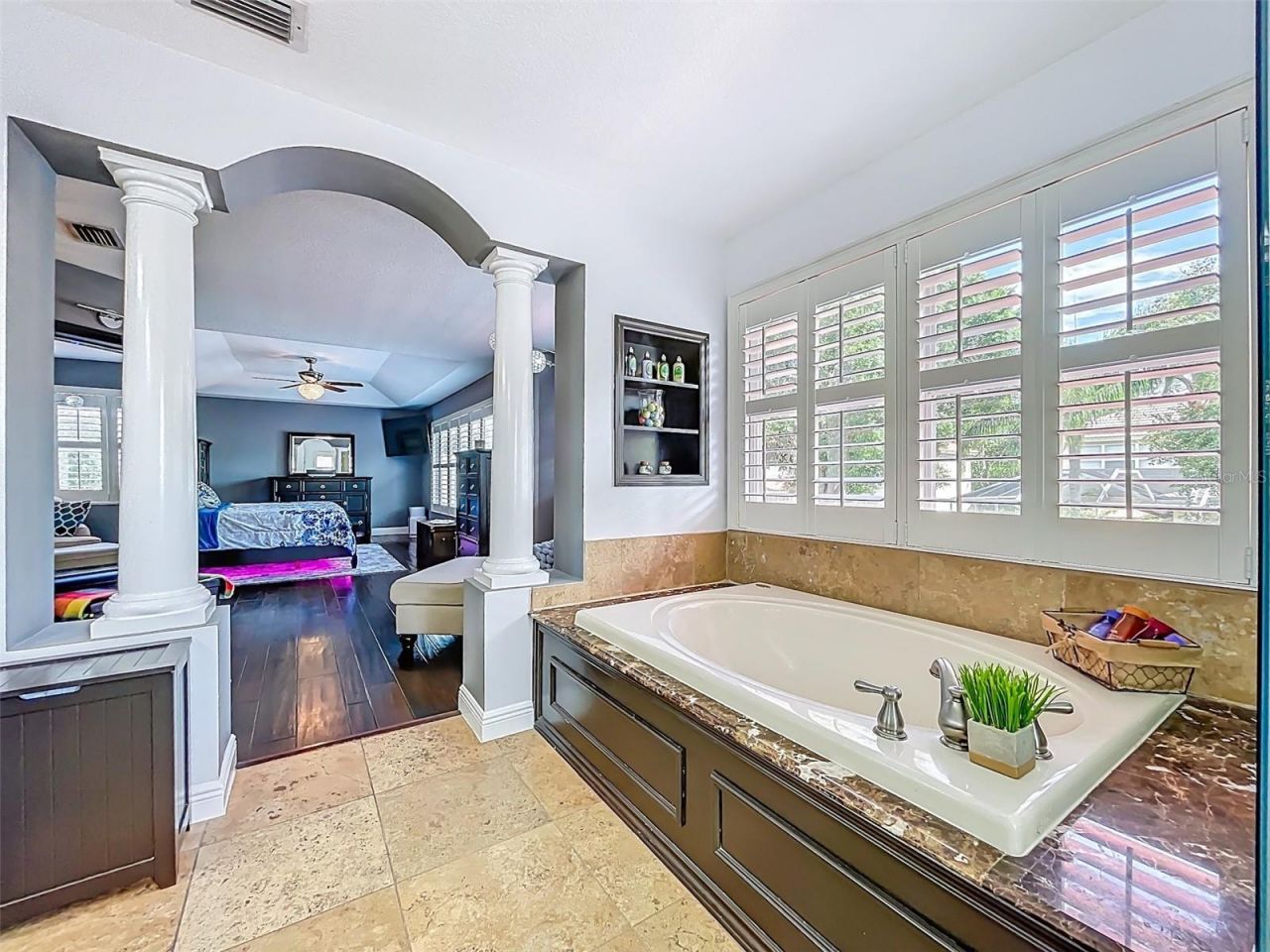 18142 Regents Square Drive, Tampa, FL 33647 Photo