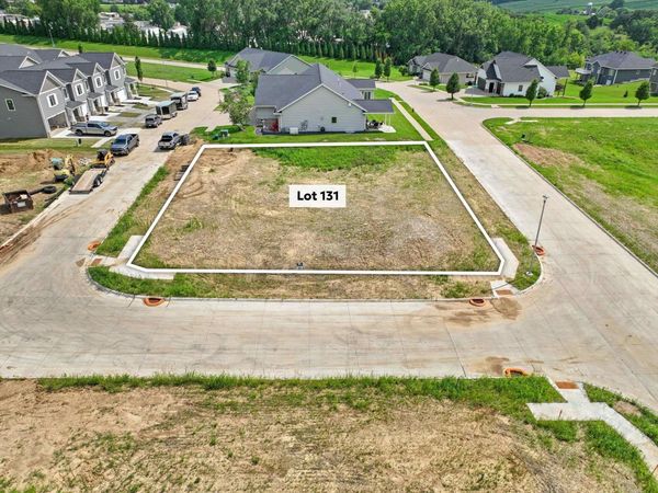 Lot 131 Autumn Ridge Lane, Dubuque, IA 52003
