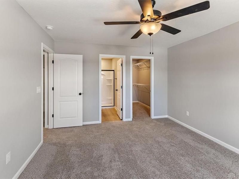 2727 Golden Leaf Drive, Unit 18-300, Beavercreek, OH 45431 Photo 10