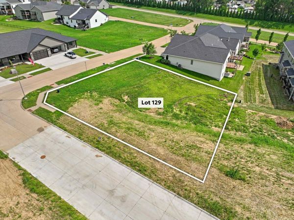 Lot 129 Rolling Creek Lane, Dubuque, IA 52003