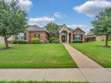 550 Hunton Lane, Robinson, TX 76706