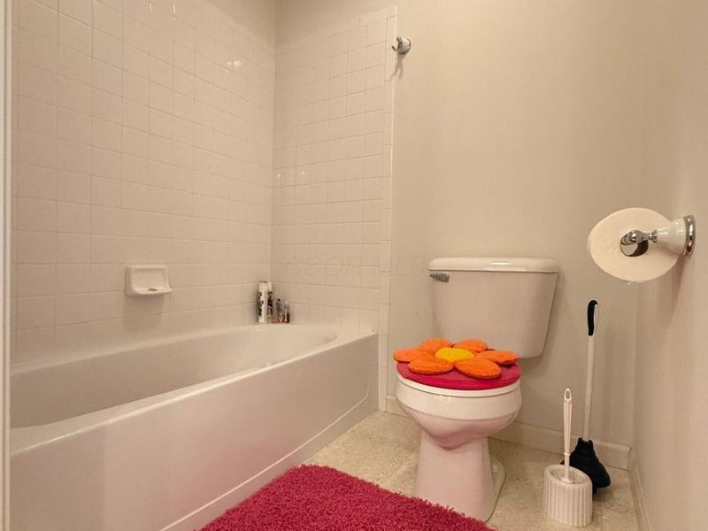 5455 Lilac Avenue, Grove City, OH 43123 Photo 3