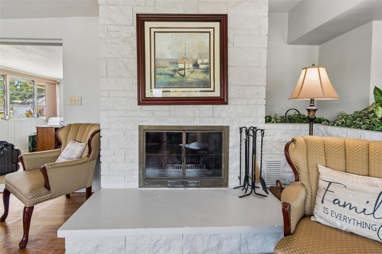 2110 Fairway Avenue S, Saint Petersburg, FL 33712 Photo