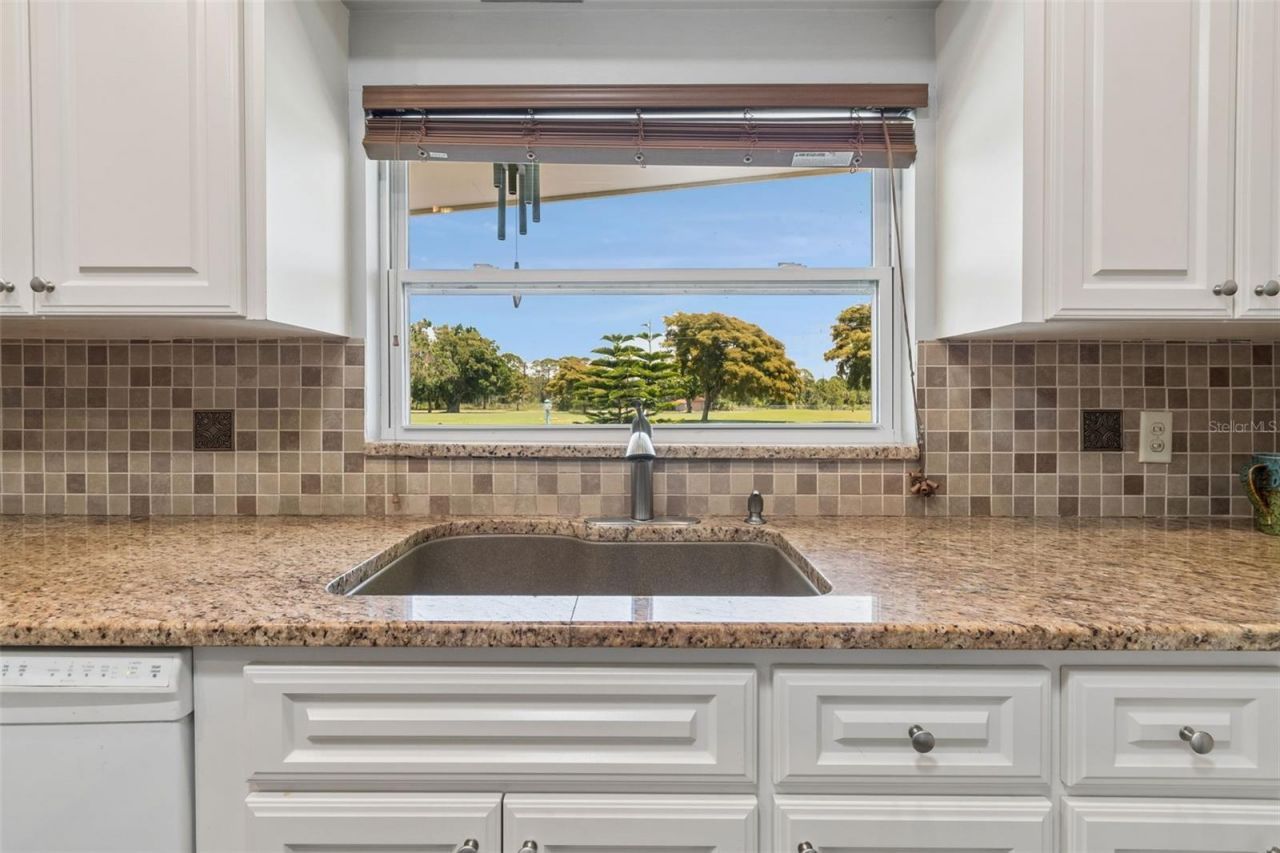2110 Fairway Avenue S, Saint Petersburg, FL 33712 Photo