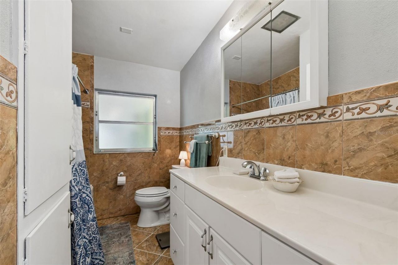 2110 Fairway Avenue S, Saint Petersburg, FL 33712 Photo