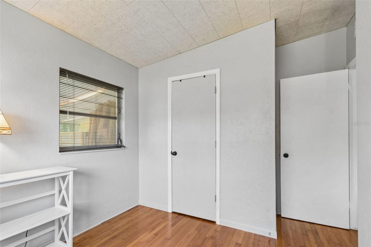 2110 Fairway Avenue S, Saint Petersburg, FL 33712 Photo