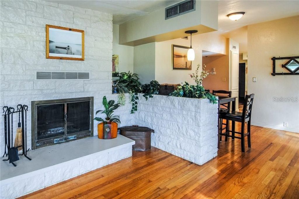 2110 Fairway Avenue S, Saint Petersburg, FL 33712 Photo