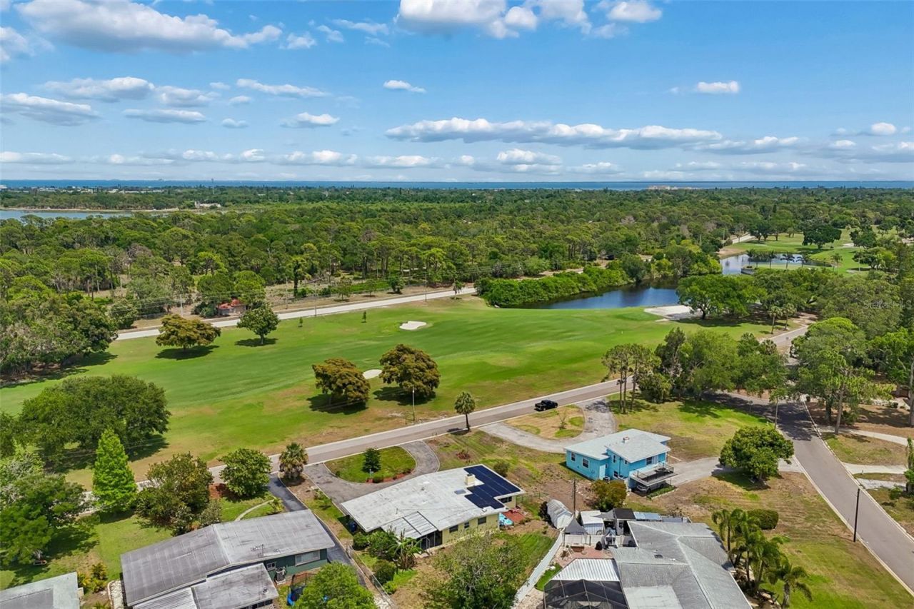 2110 Fairway Avenue S, Saint Petersburg, FL 33712 Photo