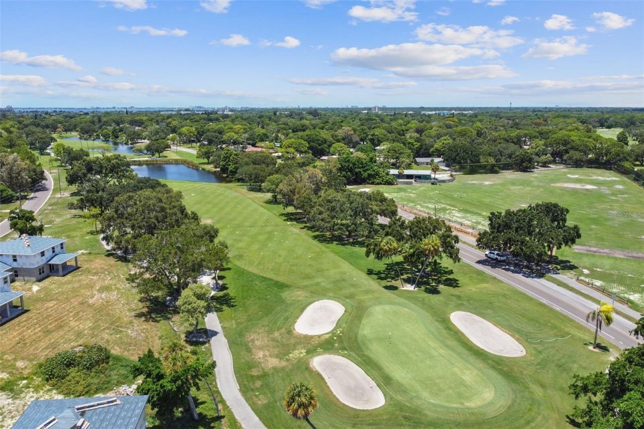 2110 Fairway Avenue S, Saint Petersburg, FL 33712 Photo