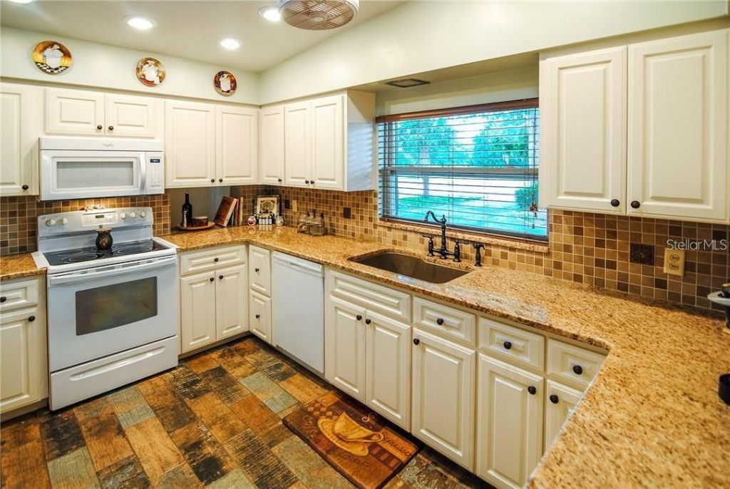 2110 Fairway Avenue S, Saint Petersburg, FL 33712 Photo