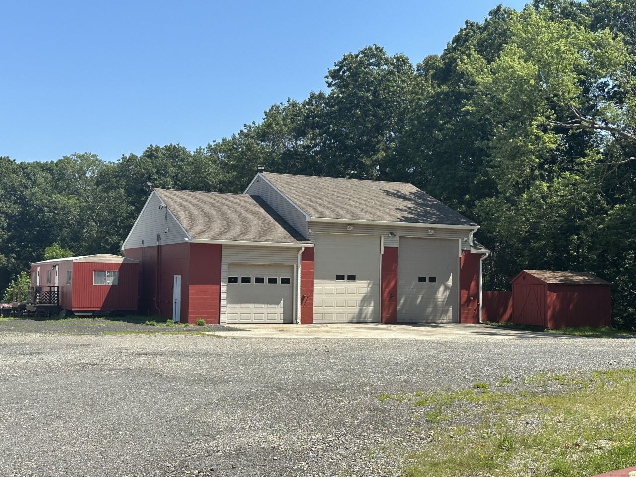 68 Shepard Hill, Killingly, CT 06239 Main Photo