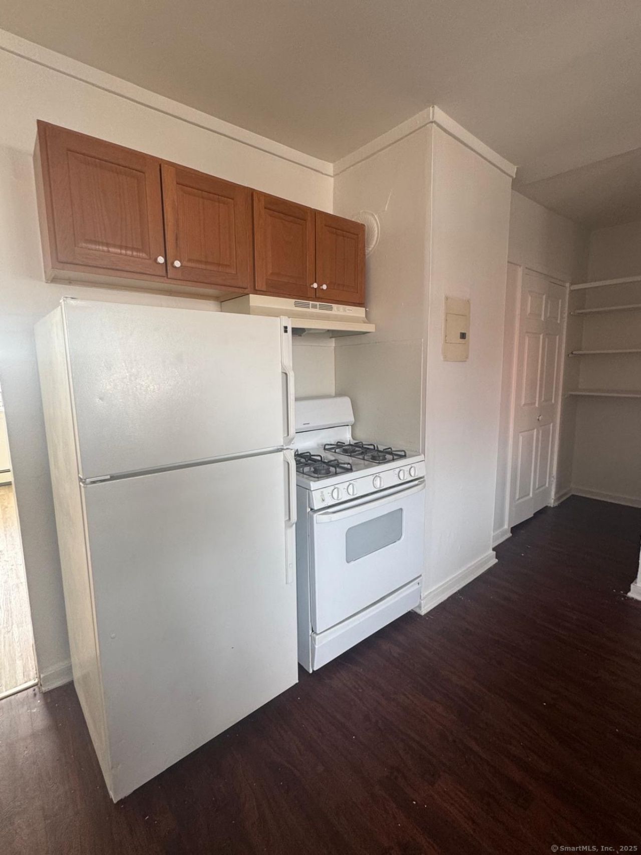 202 Noble, Unit 1, Bridgeport, CT 06608 Main Photo