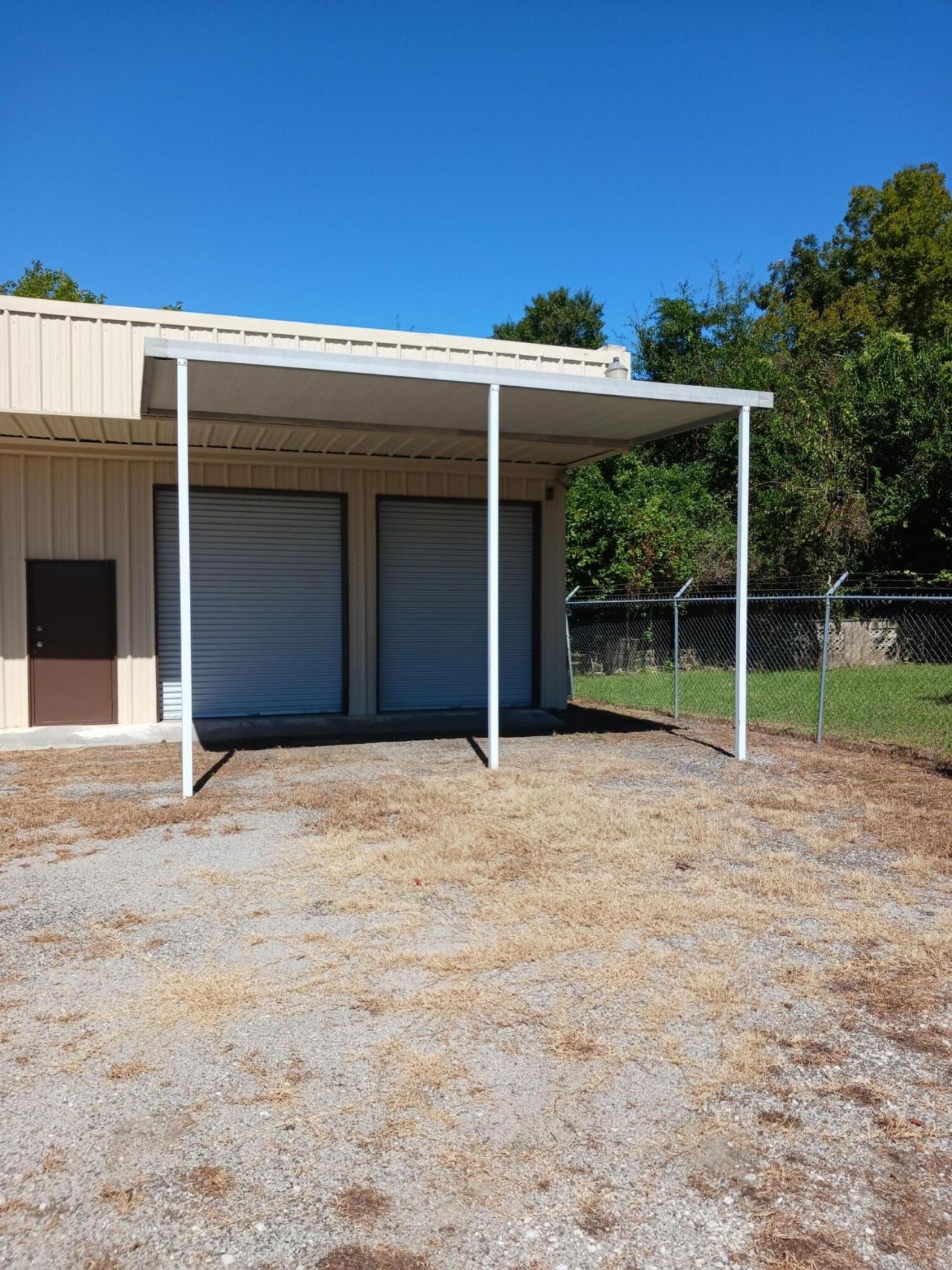 536 Broughton Street Photo 10