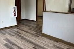 536 Broughton Street photo 4