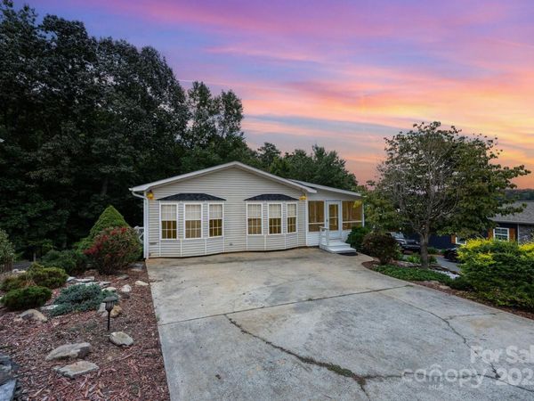 115 Trails End Lane, New London, NC 28127