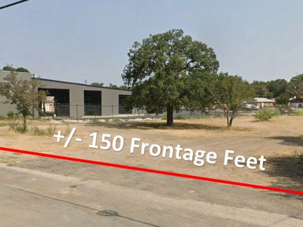 800 N Junction Highway, Kerrville, TX 78028