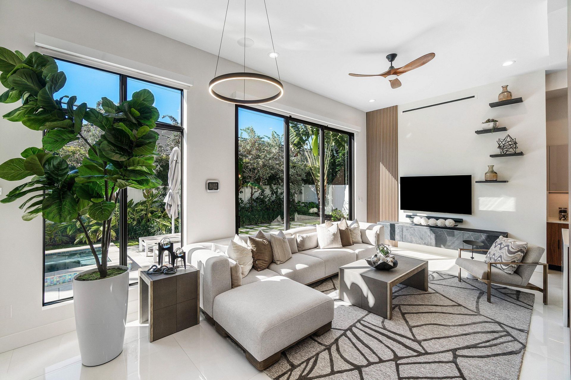 450 NE 10th Street, Boca Raton, FL 33432 Photo