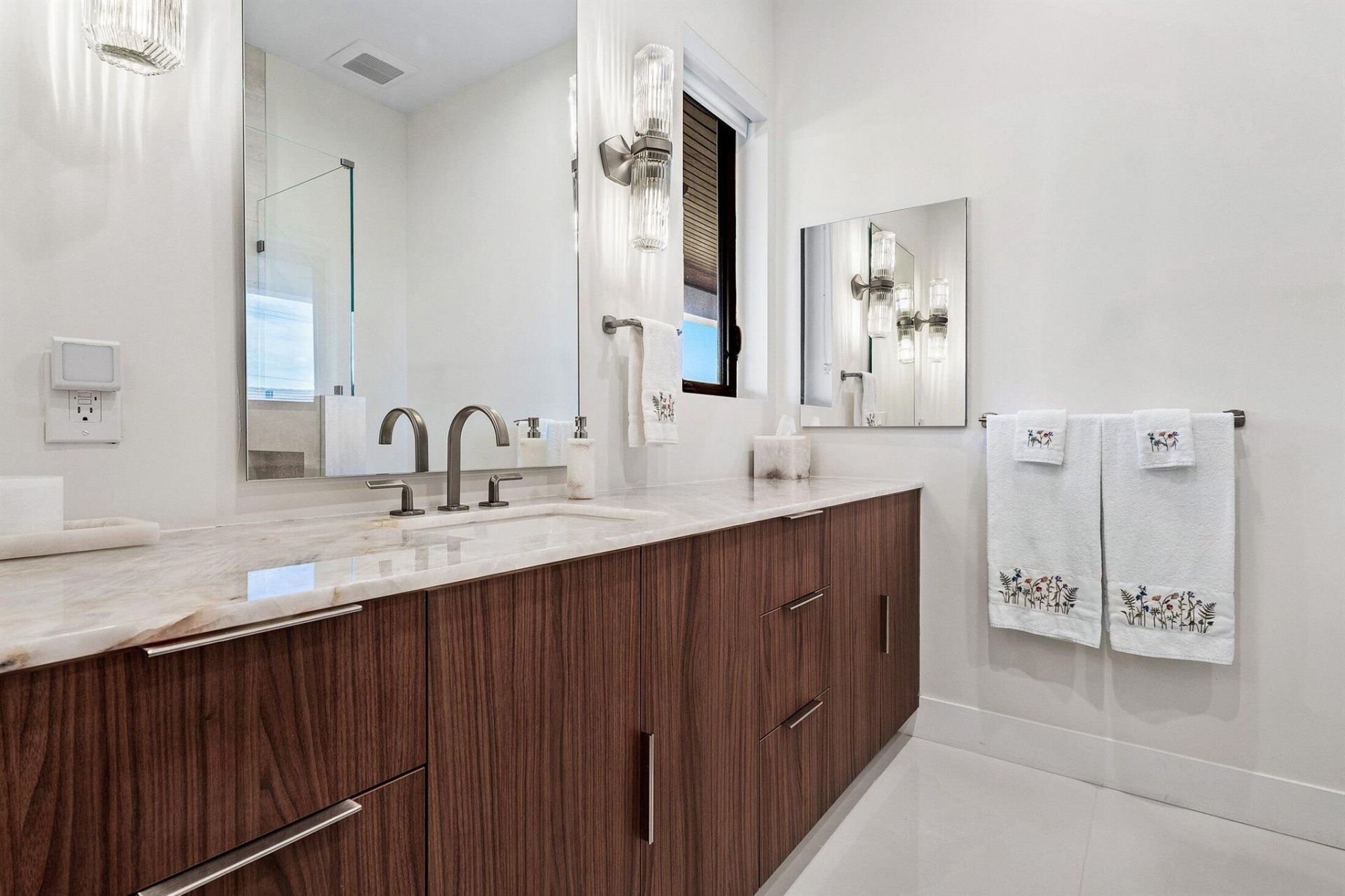 450 NE 10th Street, Boca Raton, FL 33432 Photo