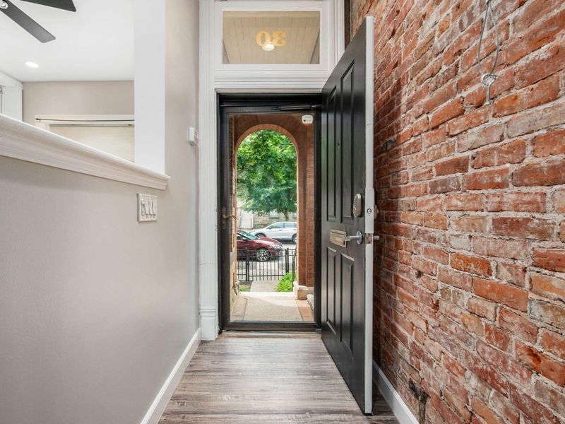 30 W 4th Avenue, Columbus, OH 43201 Photo 4