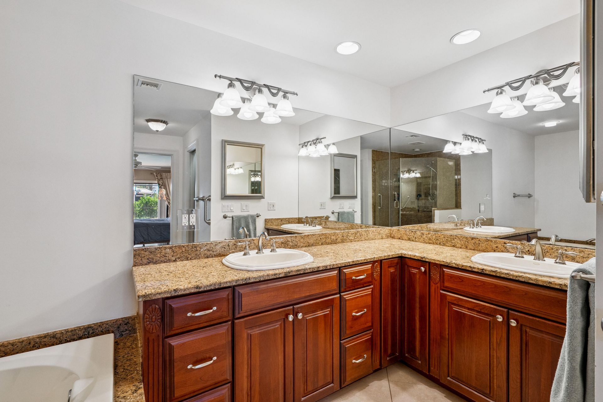 3422 SE Fairway W, Stuart, FL 34997 Photo