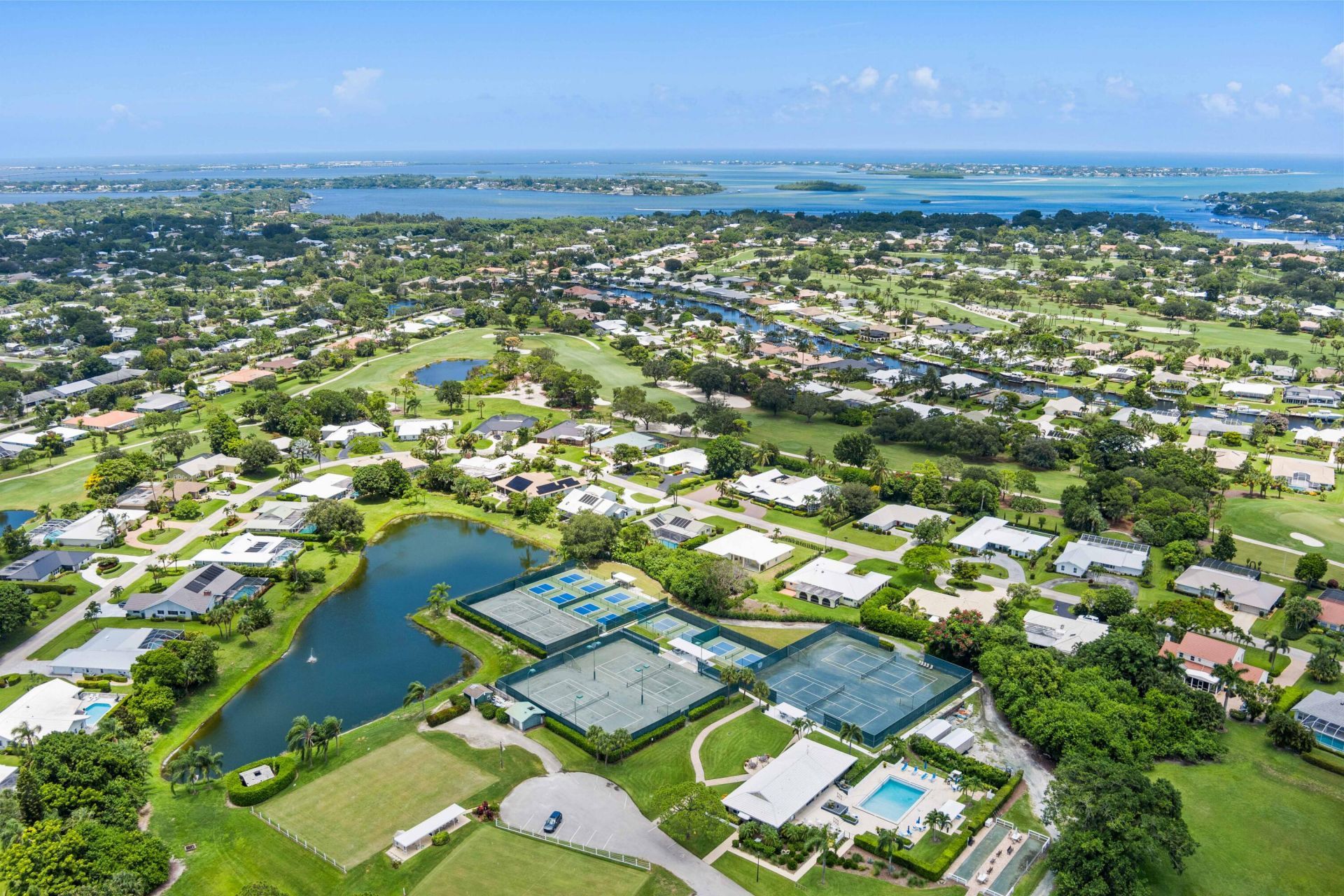 3422 SE Fairway W, Stuart, FL 34997 Photo