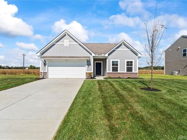 1117 Honeydew Drive, Tipp City, OH 45373