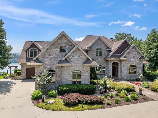 E12261 Timber Ridge Trail, Prairie Du Sac, WI 53578