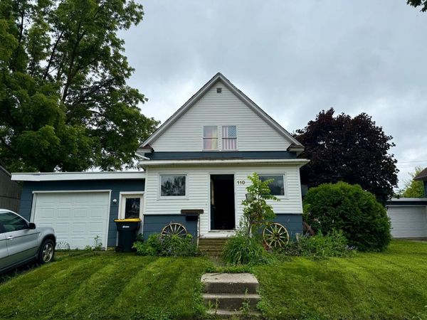 110 E Flynn Street, Redwood Falls, MN 56283