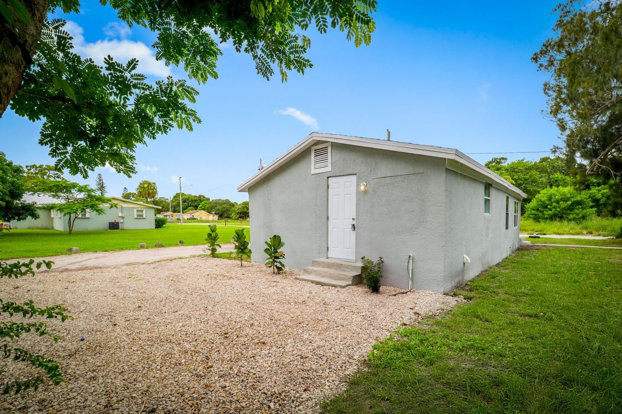 428 N 22nd Street, Fort Pierce, FL 34950 Photo