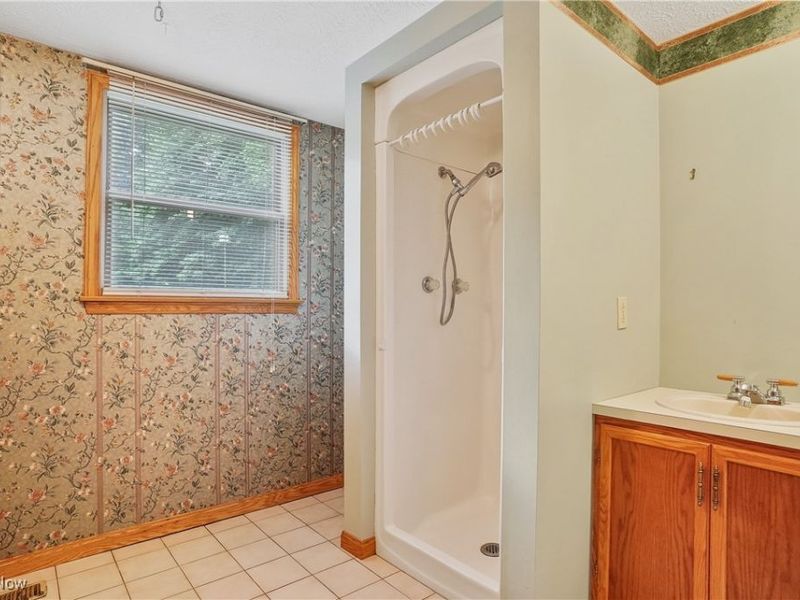 1660 Martin Road, Mogadore, OH 44260 Photo 43