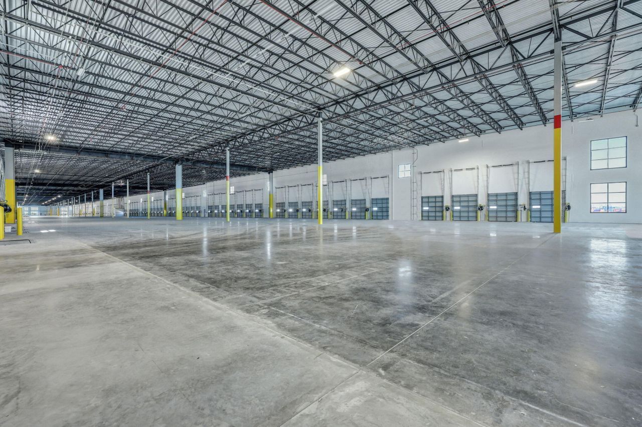 2040 Sewanee Road Photo 5