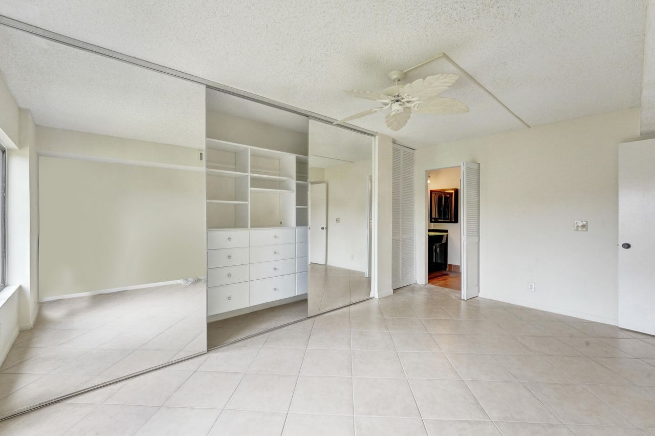 5306 Cedar Lake Drive, Unit 201, Boynton Beach, FL 33437 Photo