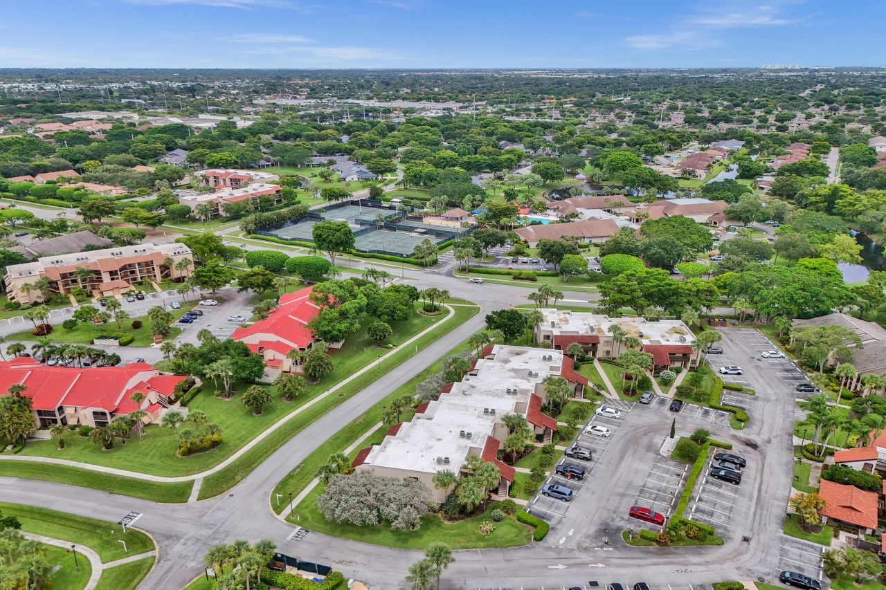 5306 Cedar Lake Drive, Unit 201, Boynton Beach, FL 33437 Photo