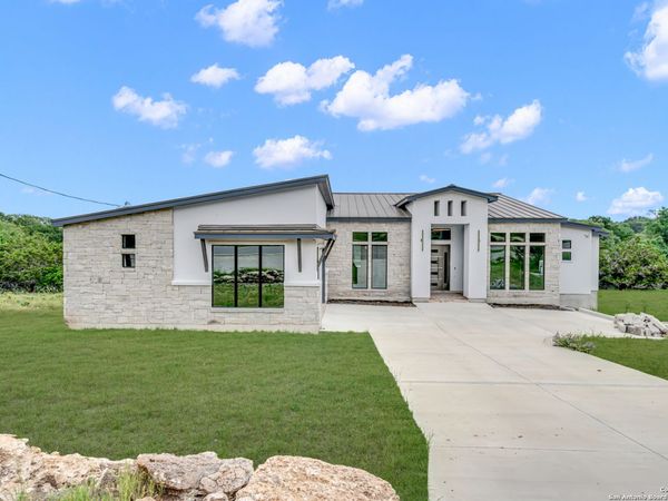 6846 Spring Branch Road, Spring Branch, TX 78070